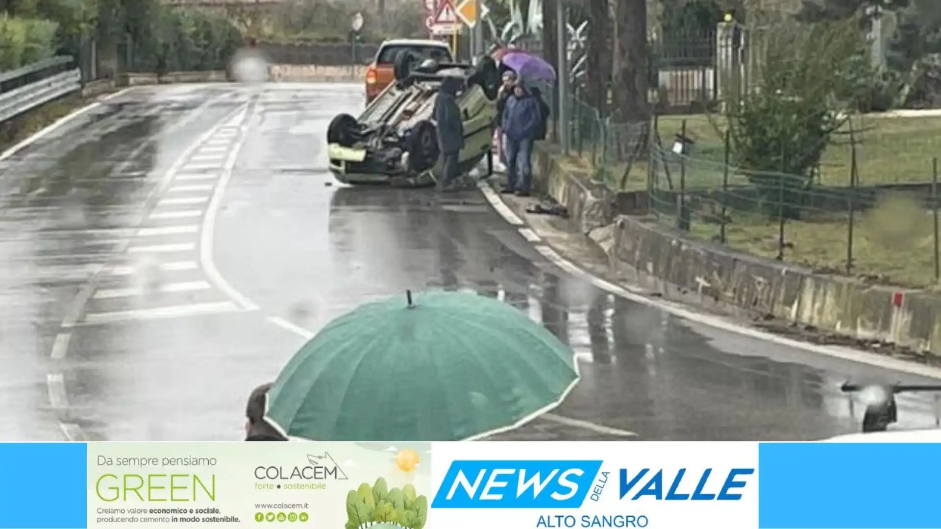 Fornelli: auto si ribalta in curva sulla statale 1 Vandra. Soccorsi in atto